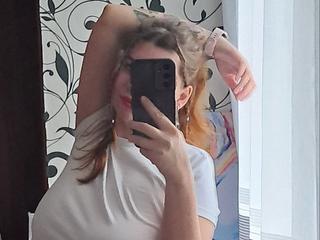 Online fetish cam sex YourEmilie96